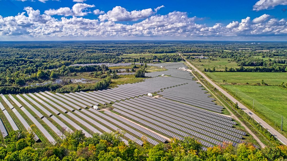 Solar array field